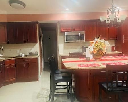 Minutes From Jfk, Beautiful Home With Peaceful, Cosy, Private Room Νέα Υόρκη Εξωτερικό φωτογραφία