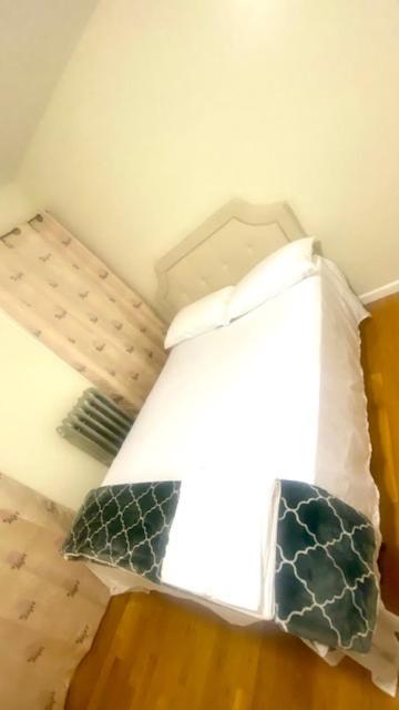 Minutes From Jfk, Beautiful Home With Peaceful, Cosy, Private Room Νέα Υόρκη Εξωτερικό φωτογραφία