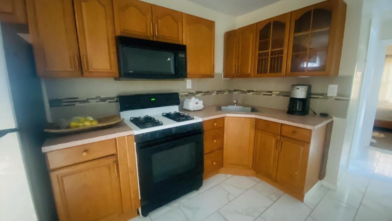 Minutes From Jfk, Beautiful Home With Peaceful, Cosy, Private Room Νέα Υόρκη Εξωτερικό φωτογραφία
